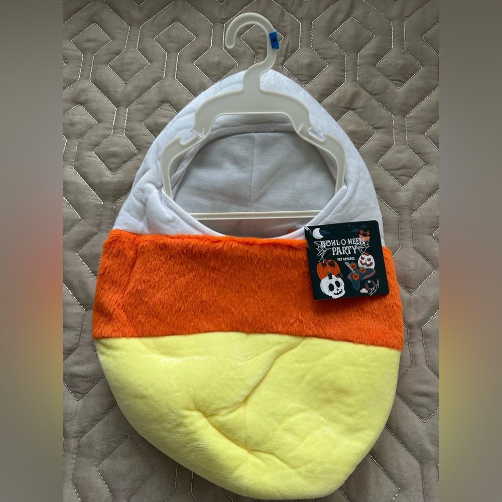 🆕Halloween Candy Corn Pet Costume